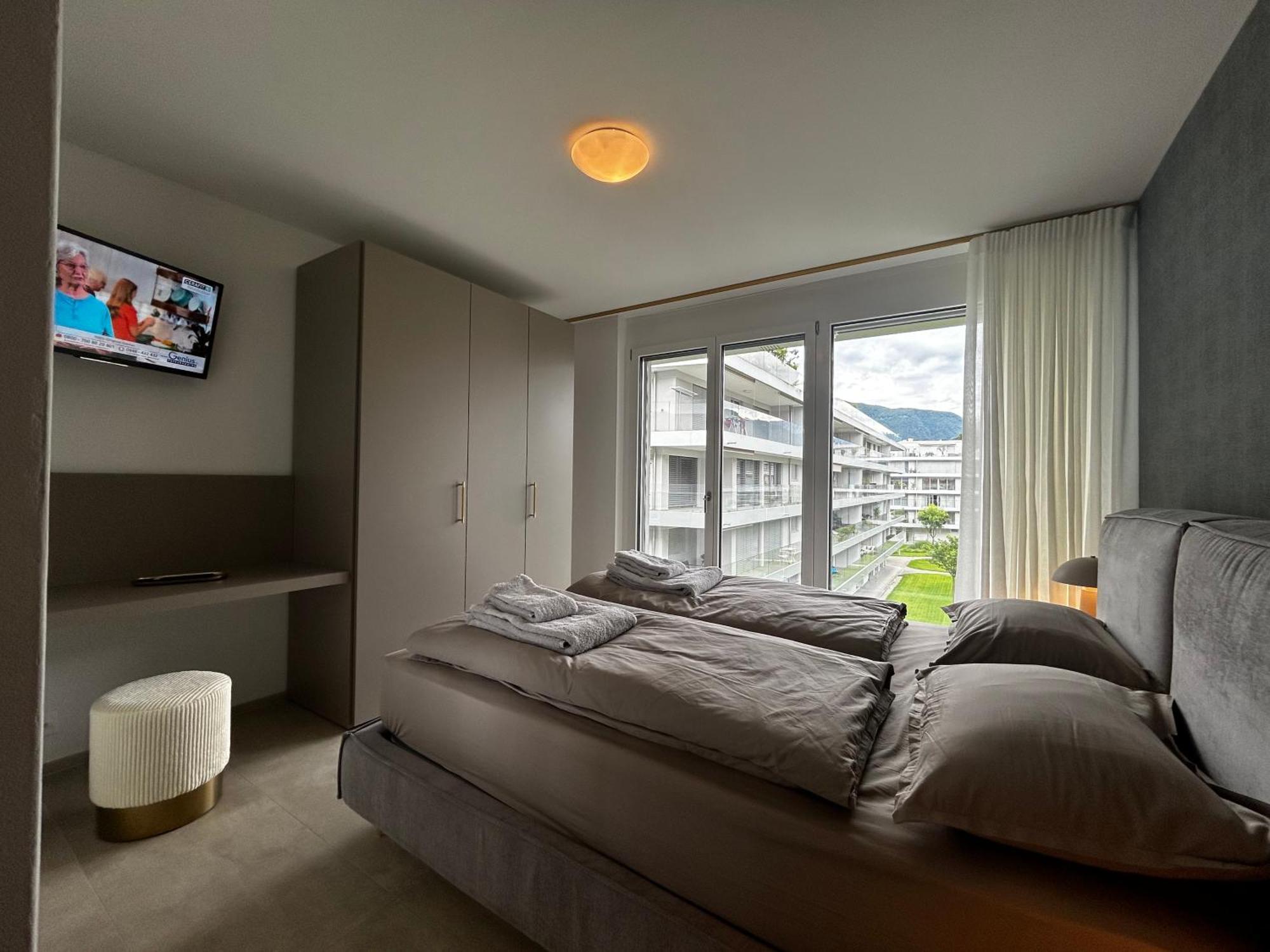 Family Apartment, Near The Beach Whit Private Park Locarno Exterior foto
