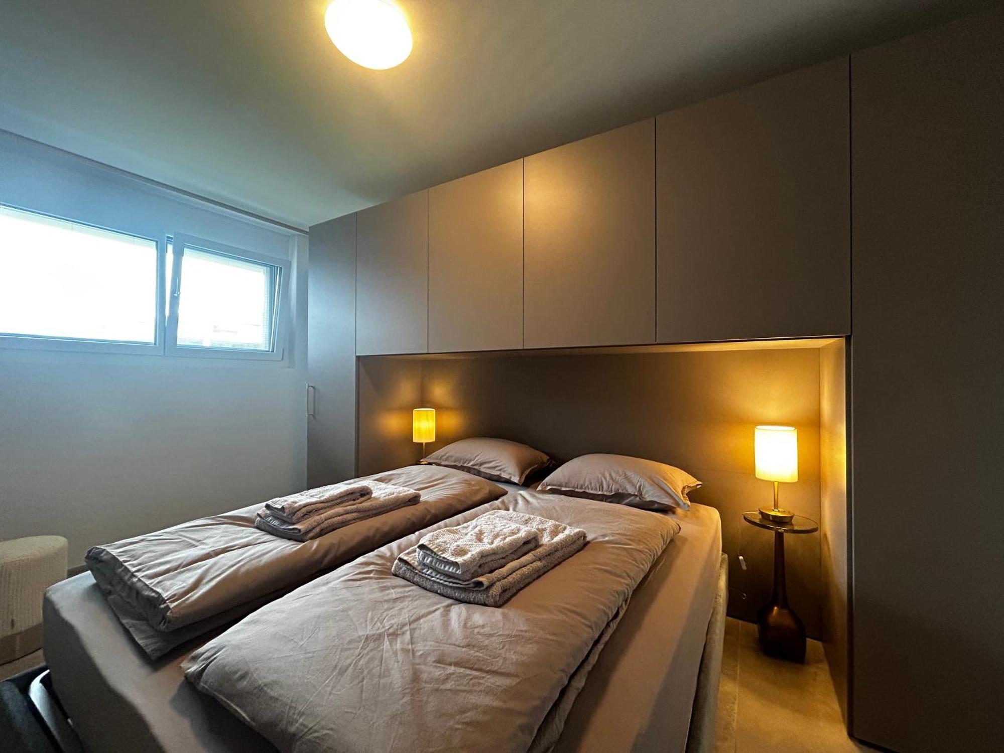 Family Apartment, Near The Beach Whit Private Park Locarno Exterior foto